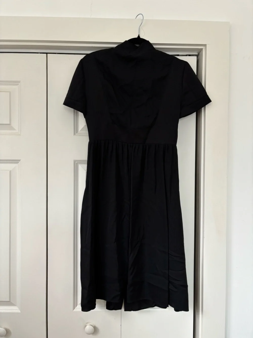 Narciso Rodriguez Black Short-Sleeve Midi Dress - Picture 2 of 5